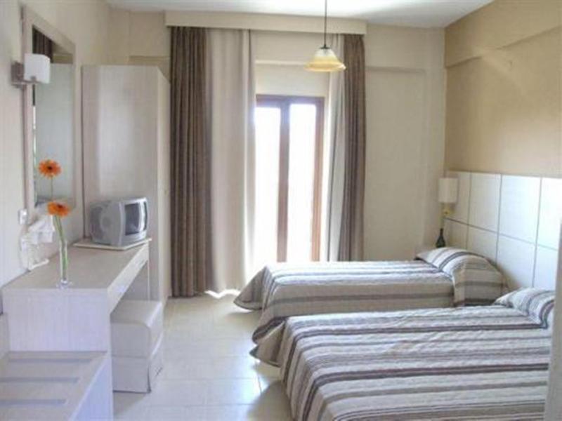 Aristotelis Hotel ฟูร์กา ภายนอก รูปภาพ