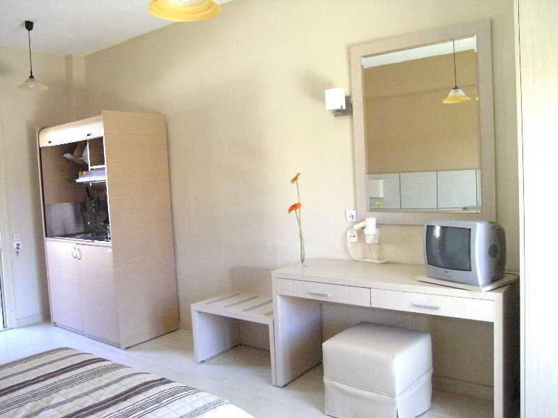 Aristotelis Hotel ฟูร์กา ภายนอก รูปภาพ