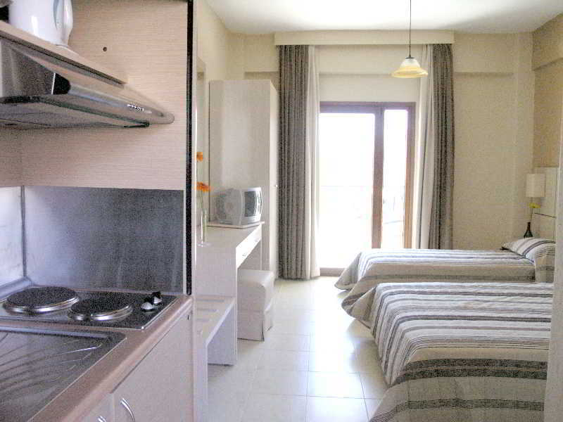 Aristotelis Hotel ฟูร์กา ภายนอก รูปภาพ
