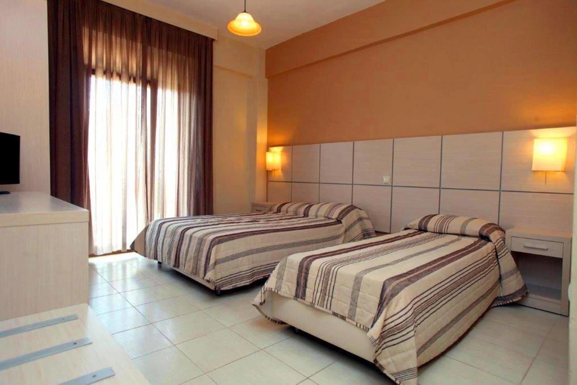 Aristotelis Hotel ฟูร์กา ภายนอก รูปภาพ